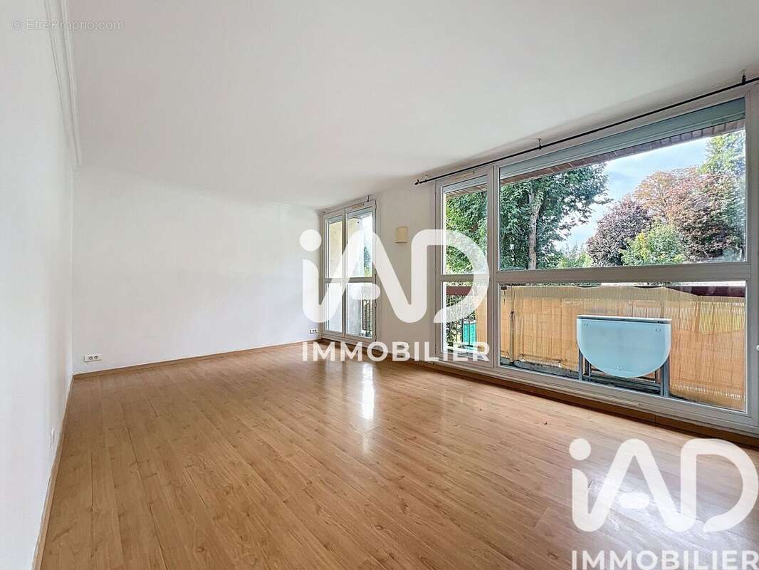 Photo 2 - Appartement à GRETZ-ARMAINVILLIERS