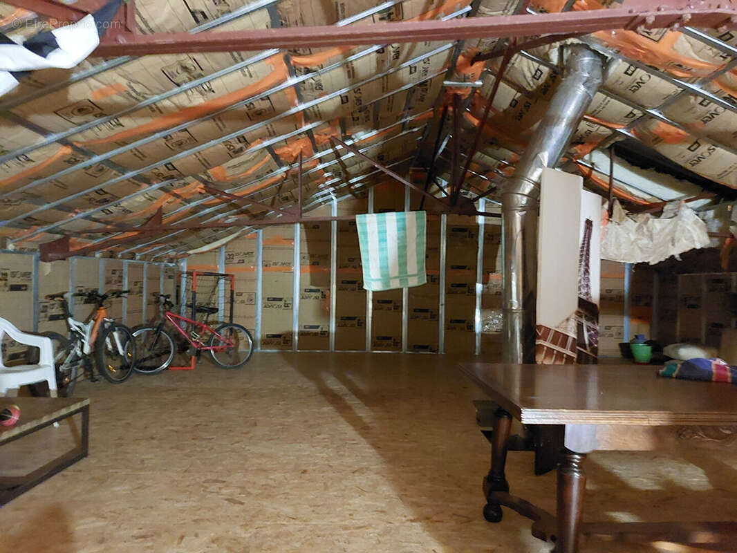 Appartement à SAINT-AVE