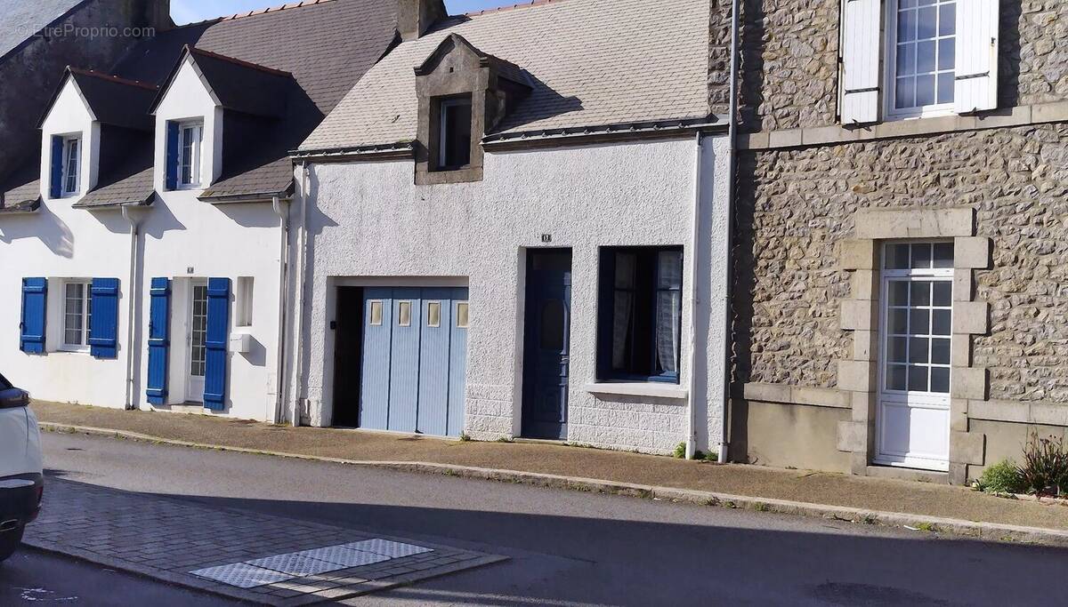 Maison à LA TURBALLE