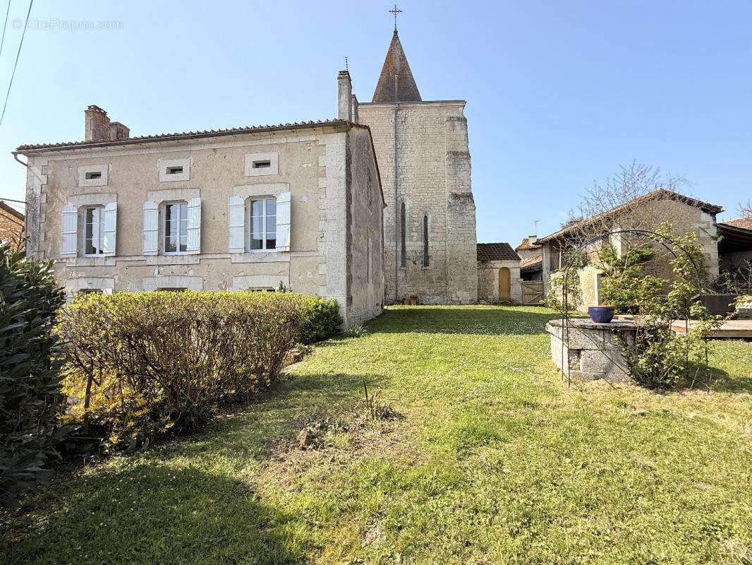 Maison à SAINT-SEVERIN