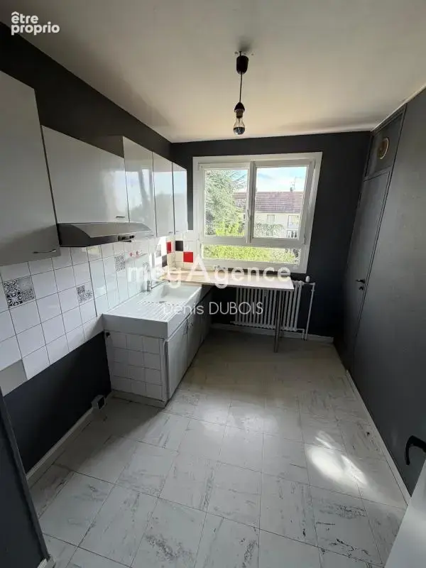 Appartement avec garage, cave et grenier - photo 4