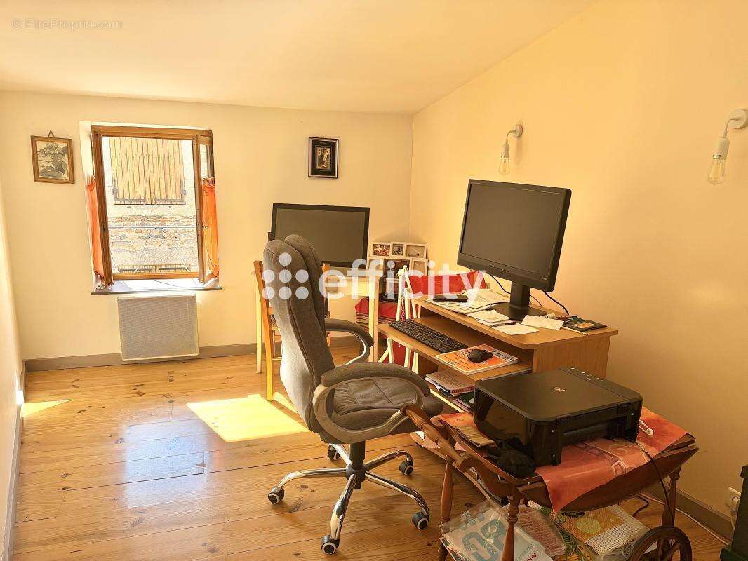 Maison à SAINT-GALMIER