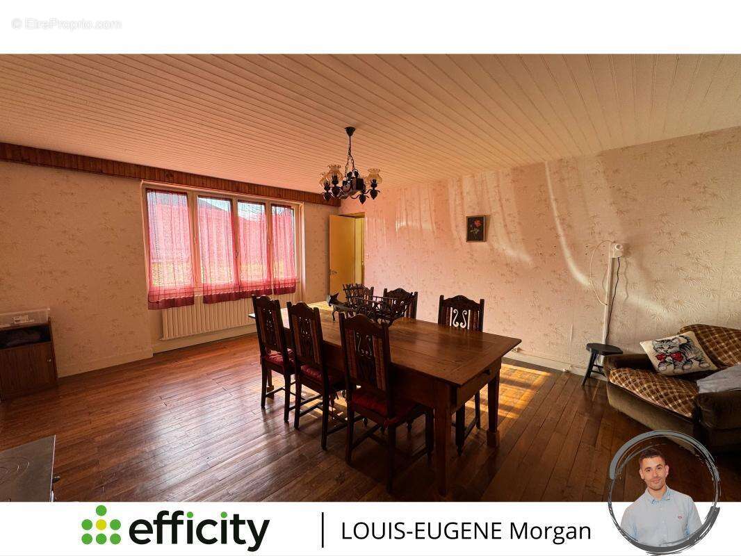 Maison à CELLE-LEVESCAULT