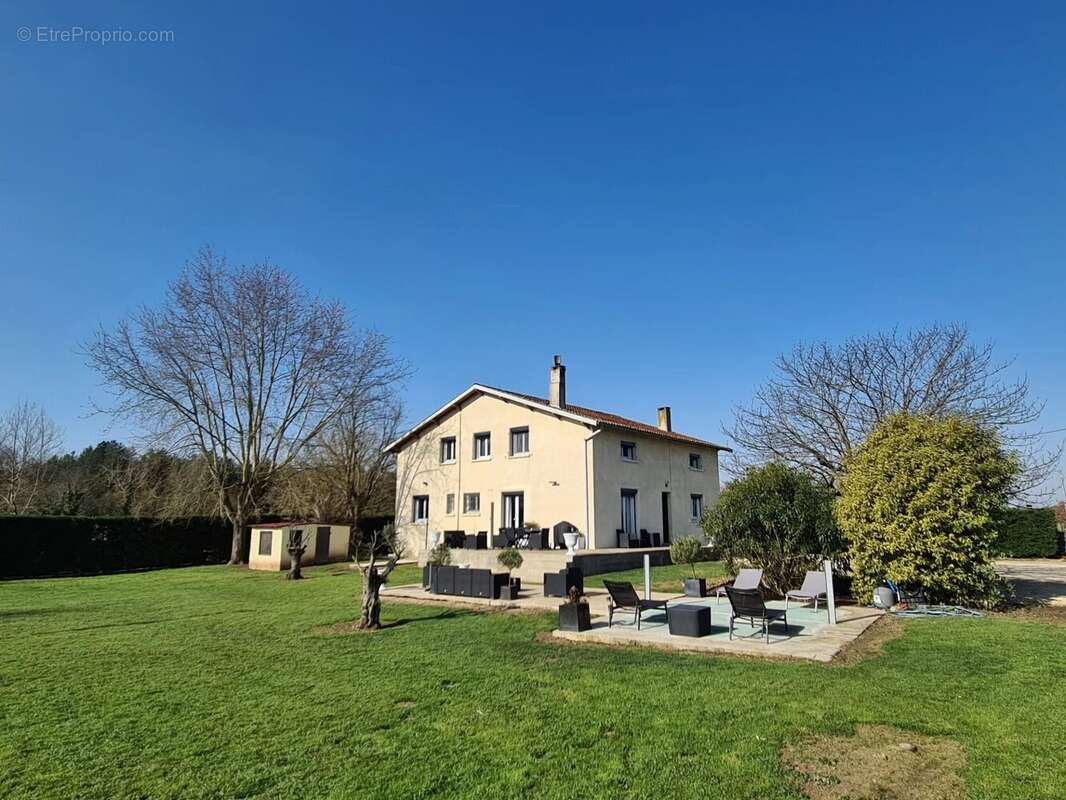 Maison à VILLEMUR-SUR-TARN