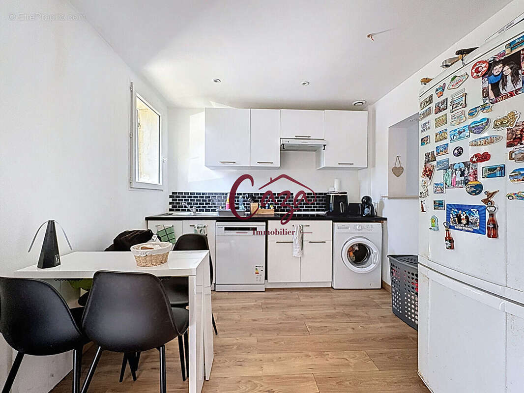 Maison à FARGUES-SAINT-HILAIRE