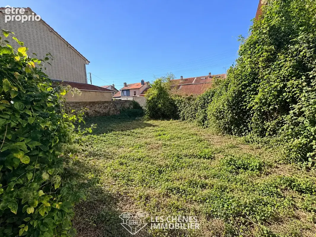Terrain à TRIEUX