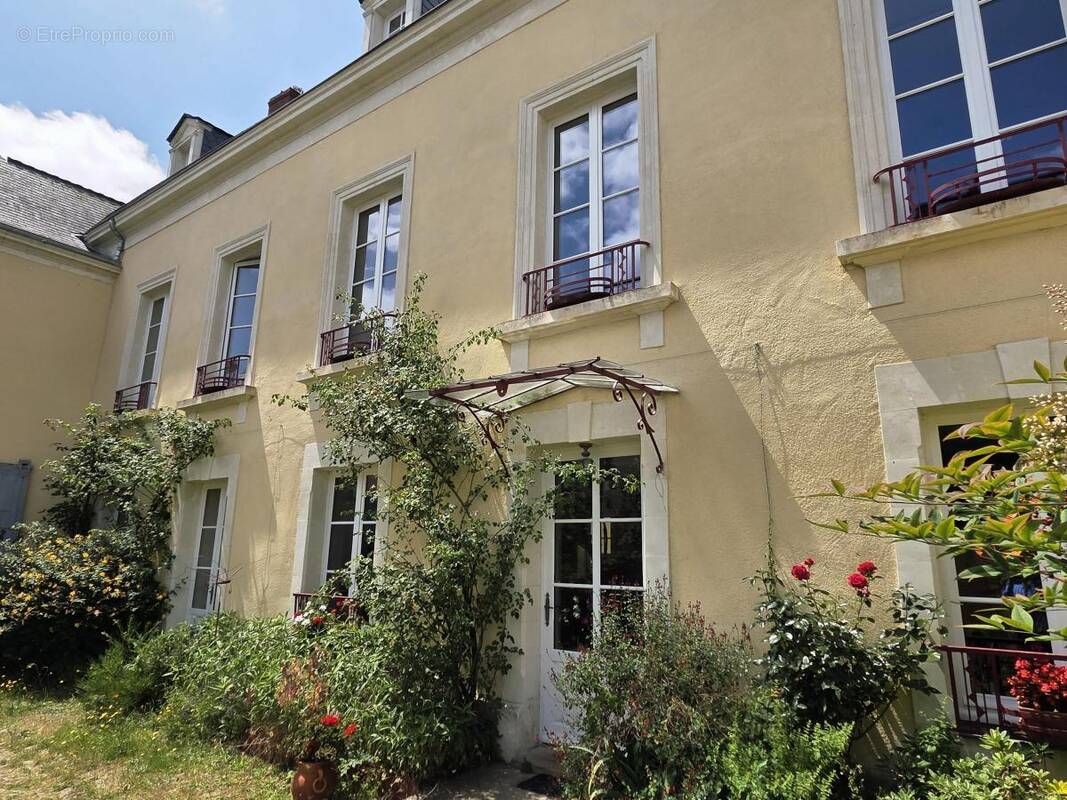Maison à CHATEAU-GONTIER