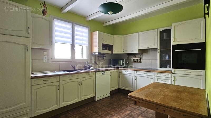 Maison à OLLAINVILLE