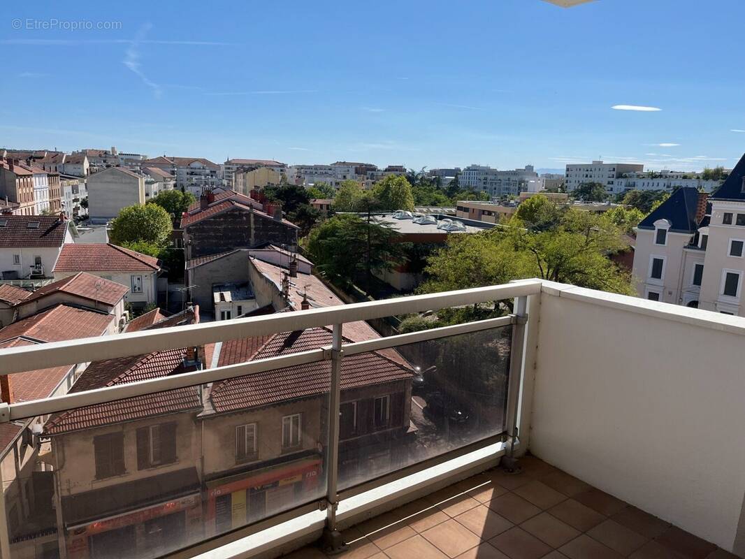 Appartement à VILLEURBANNE