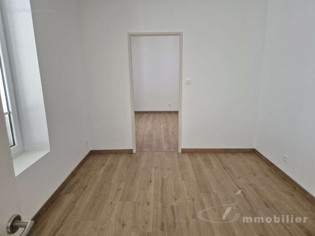 Maison à RAZAC-SUR-L&#039;ISLE