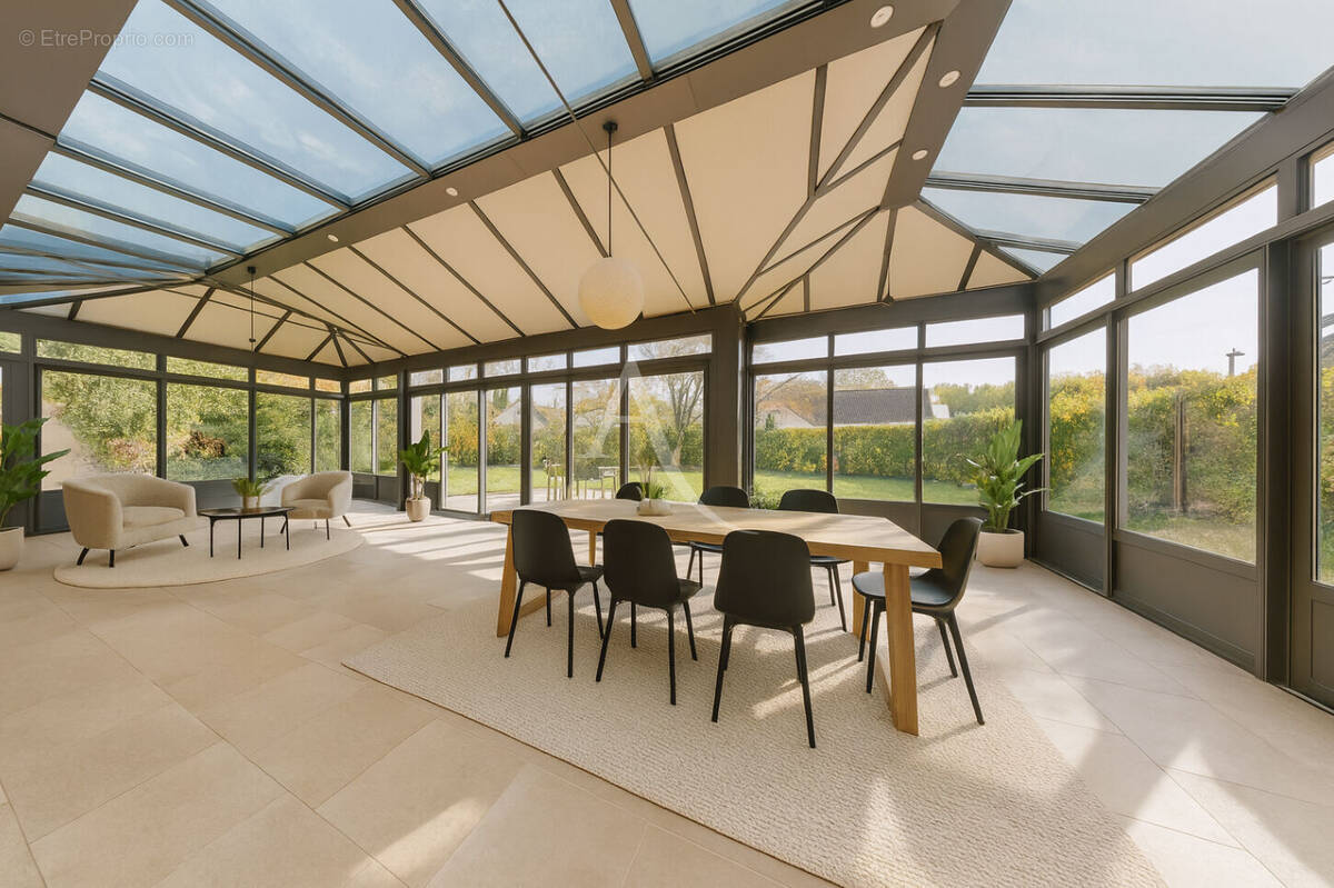 Maison à PONTAULT-COMBAULT