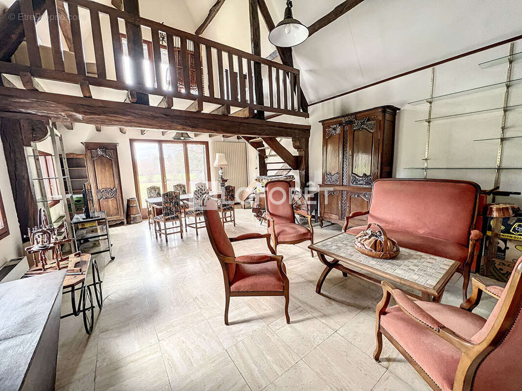 Maison à PACY-SUR-EURE