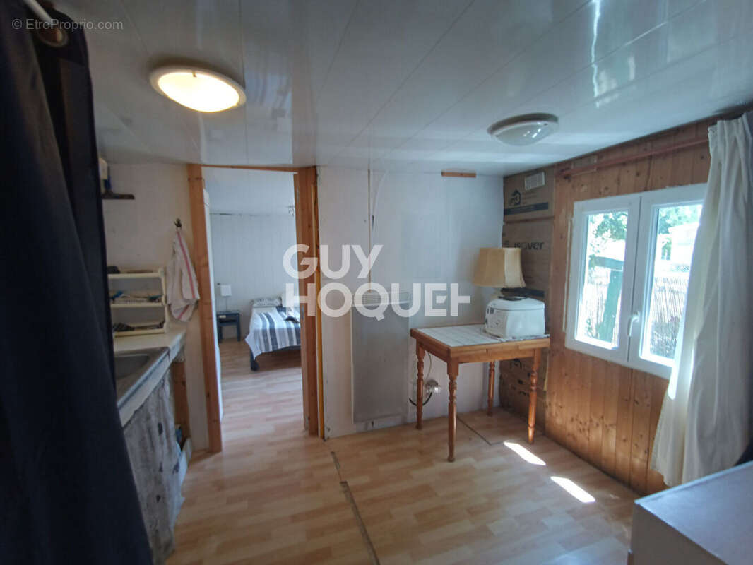 Terrain à SAINT-PIERRE-D&#039;OLERON