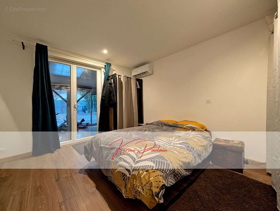 Maison à AMBARES-ET-LAGRAVE