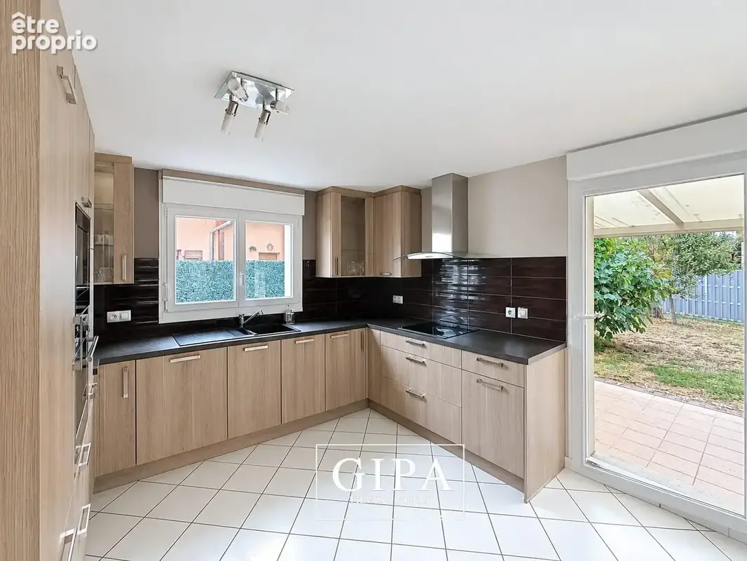 Maison 5 pièces 102 m² à vendre à Entzheim (67960) - photo 3