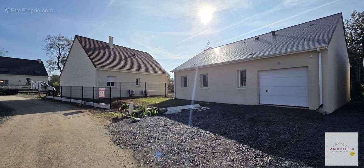 Maison à GRANDCAMP-MAISY