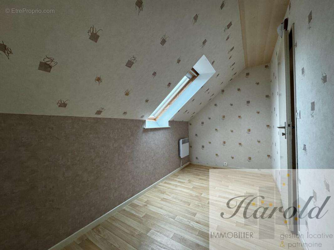 titre - Maison à POULAINVILLE