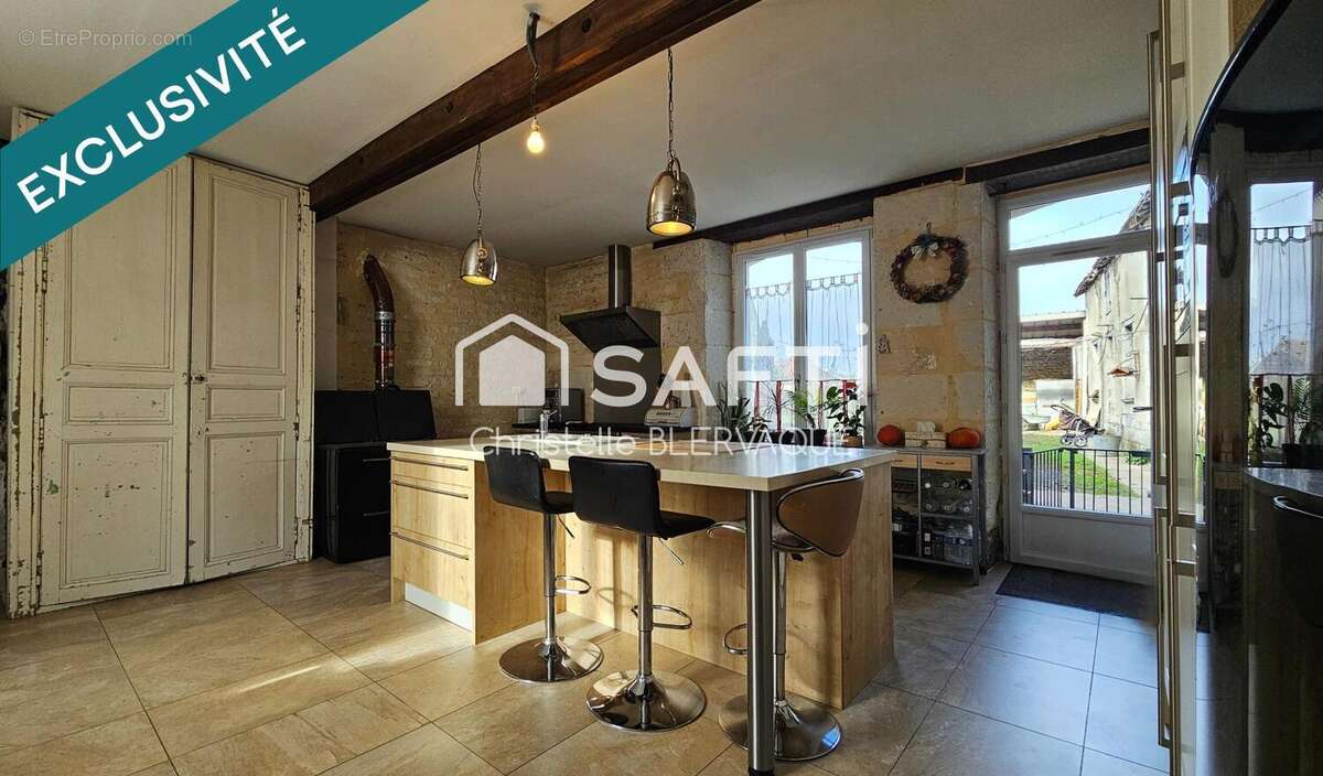 Photo 3 - Maison à LESIGNY