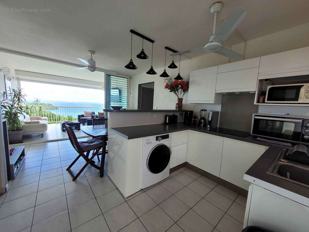 Appartement à LES TROIS-ILETS