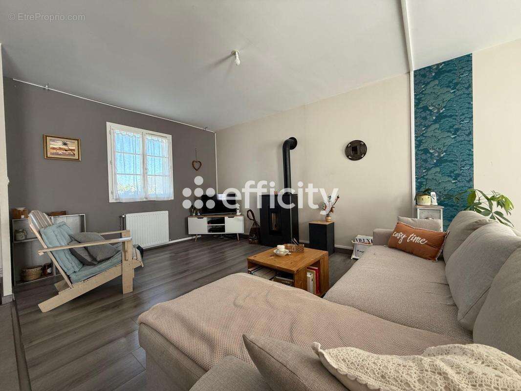 Maison 161 m² à Sainte-Maure-De-Touraine  - photo 13