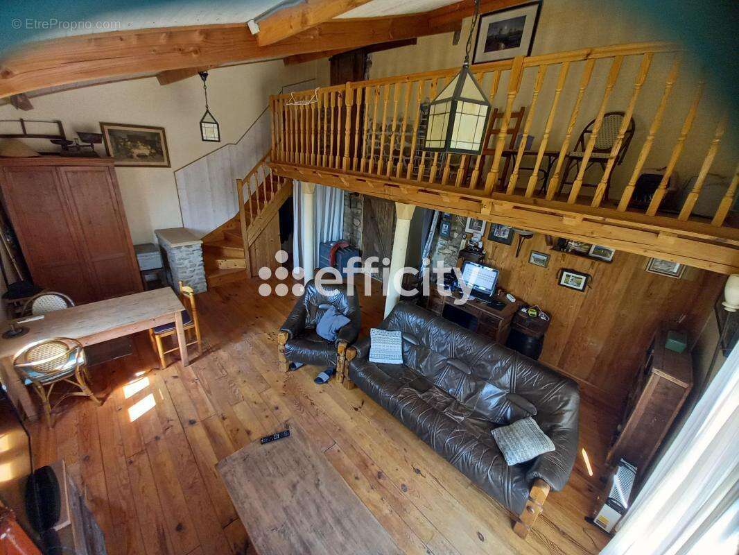 Maison 108 m² à Colombier-En-Brionnais  - photo 11