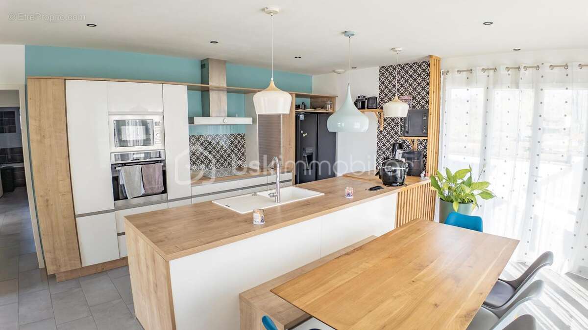 Maison à SAINT-BENIN-D'AZY