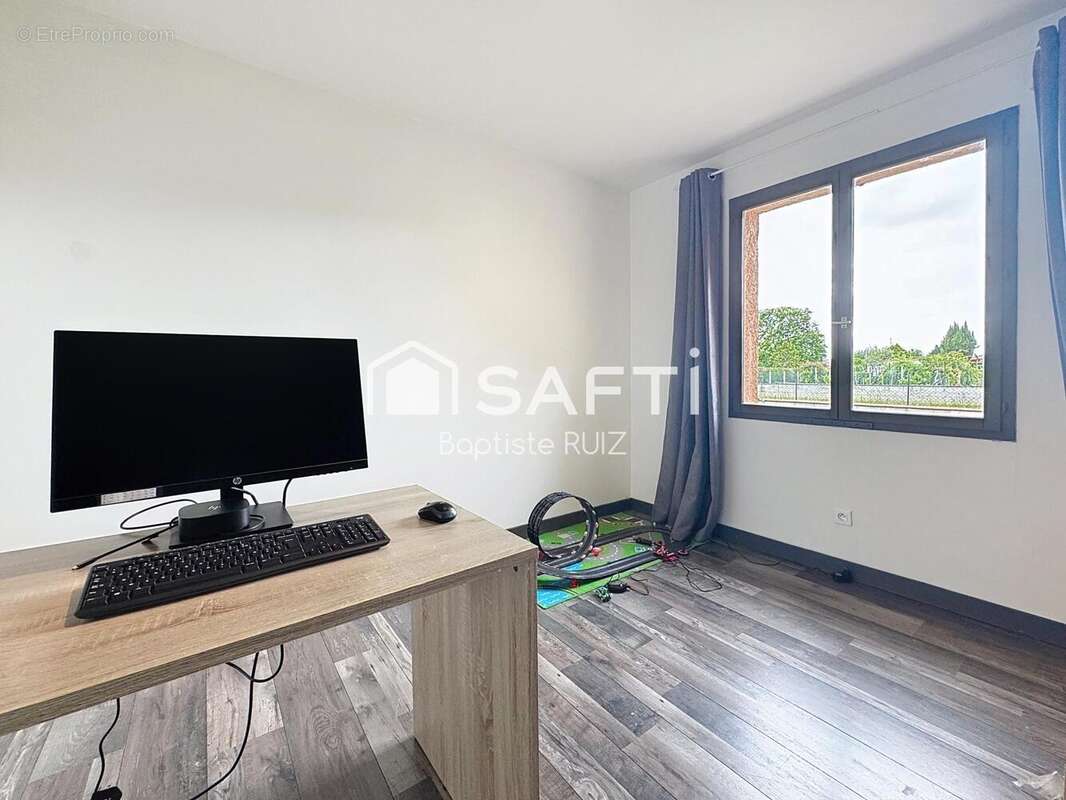 Photo 6 - Maison à BRESSOLS