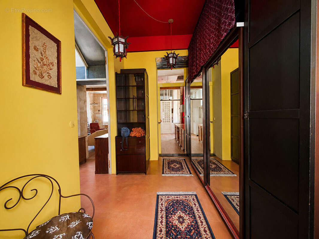 ARCHITECTURE ATYPIQUE- 1700 -Appartement avec terrasse - photo 15
