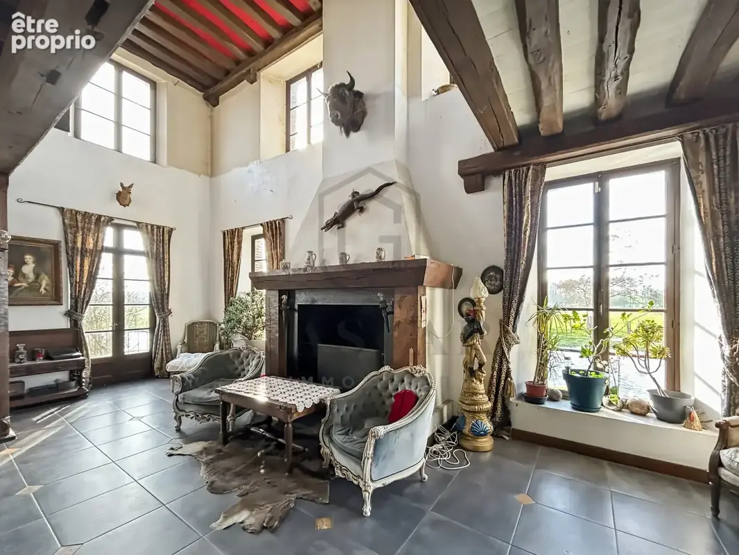 Maison 10 pièces 480 m² à vendre à Verneuil-Sur-Avre (27130) - photo 3