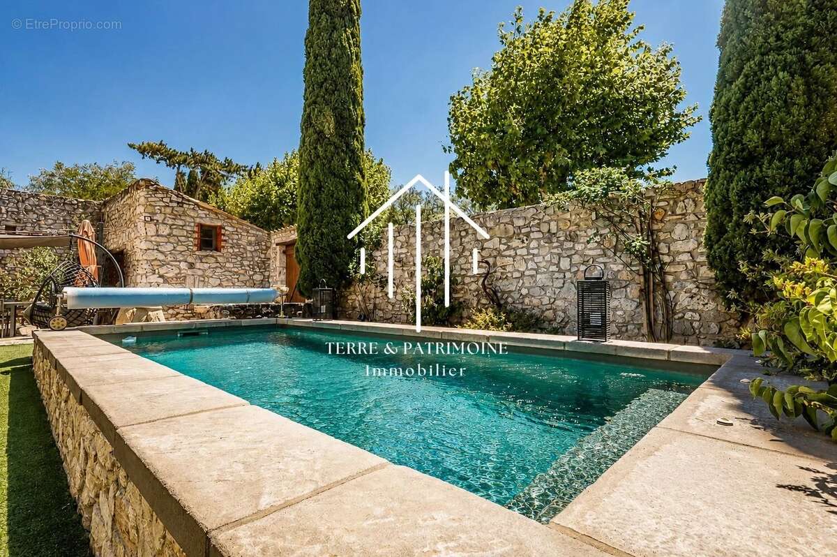 Bâtisse en pierre sud Ardèche - photo 3