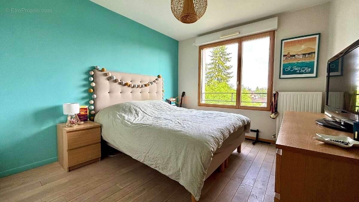 Appartement à LOUVRES