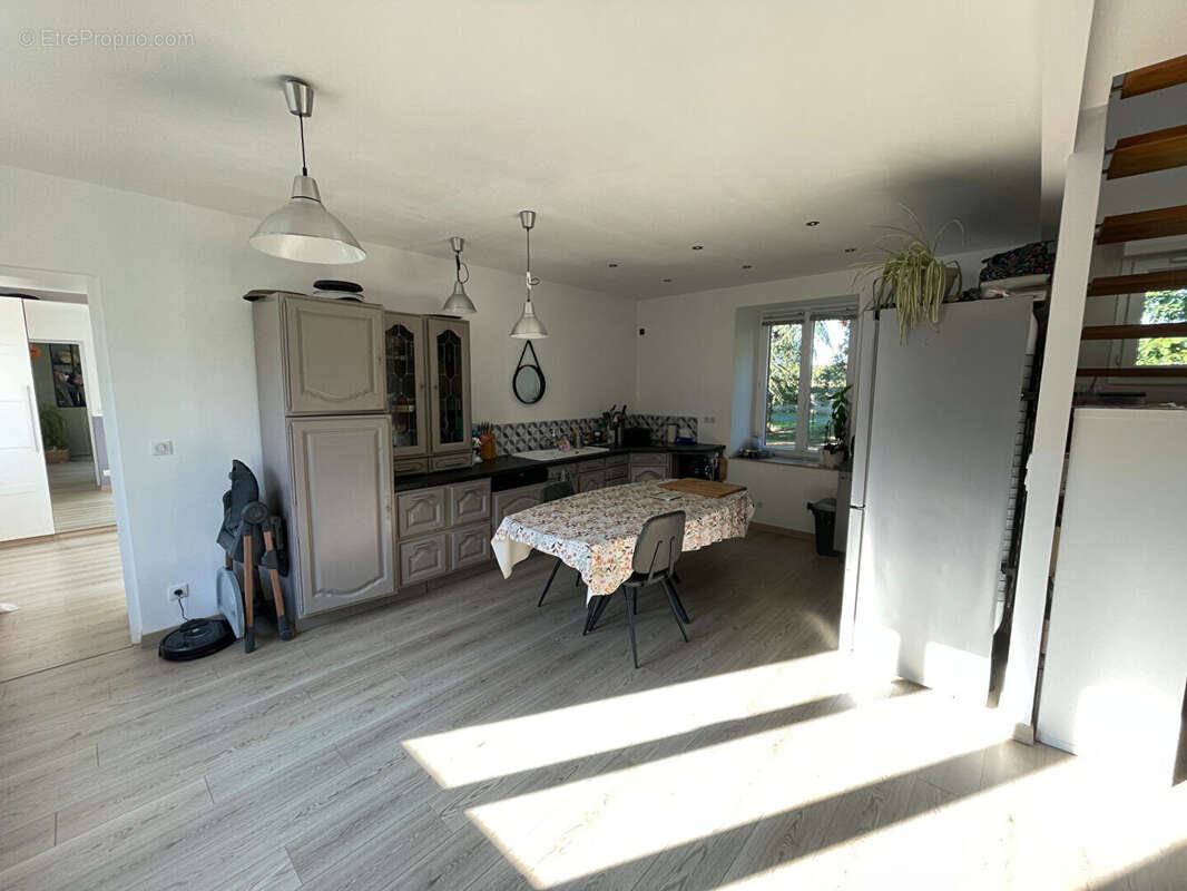 Maison à ALLAINES-MERVILLIERS