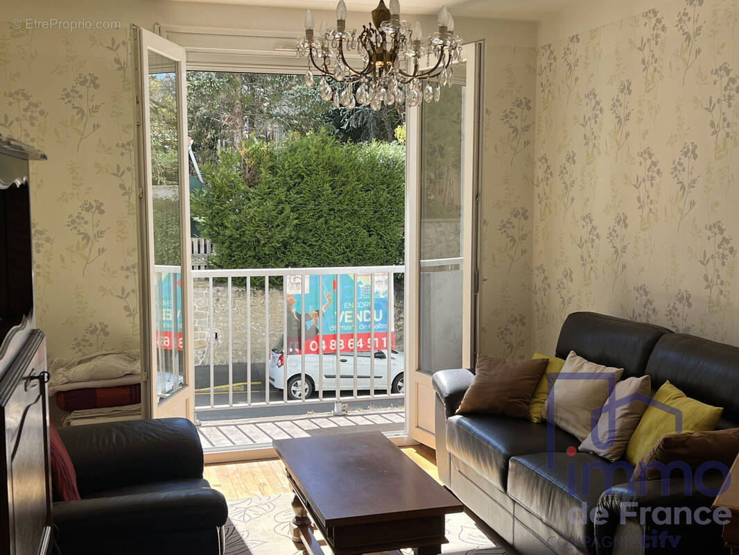 Appartement à SAINT-ETIENNE