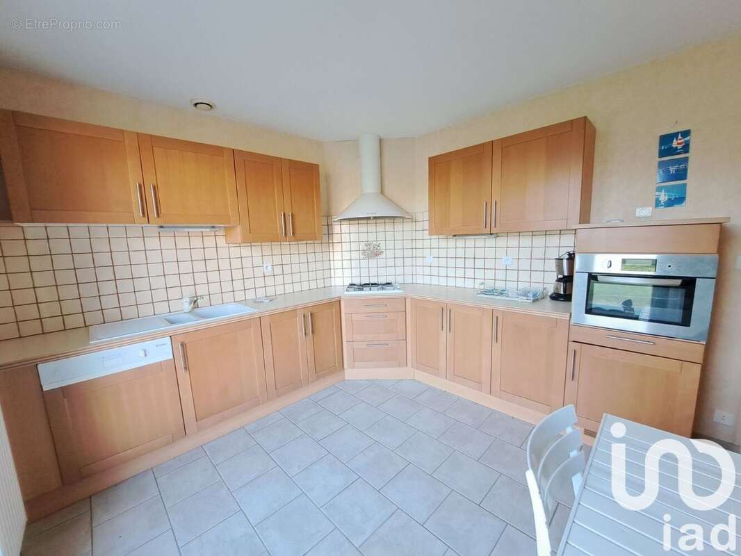 Photo 8 - Maison à YEVRES