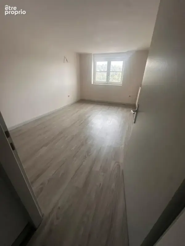 Appartement duplex  - t4 -  105 m² - quai du rhone - photo 12