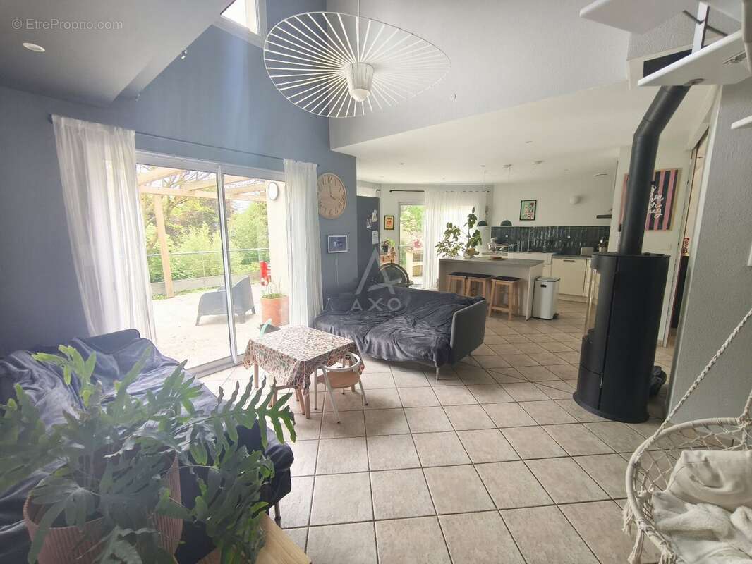 Maison à LA ROMAGNE