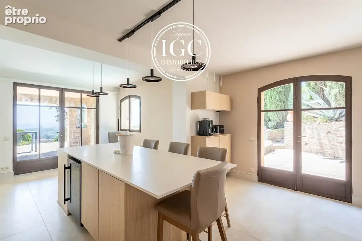 Villa de 200 m2 avec vue mer à Bormes-les-Mimosas - photo 12