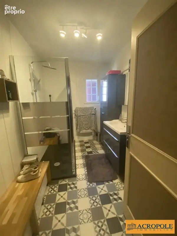 Maison 9 pièces 136 m² à vendre à Poilly-Lez-Gien (45500) - photo 9