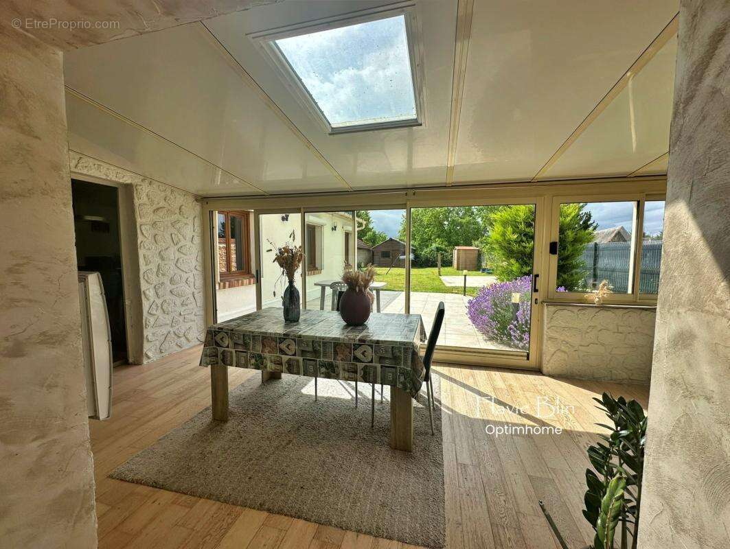 Nouveau prix — Maison de campagne de 144 m² avec vie de plain-pied, proche Louviers - photo 8