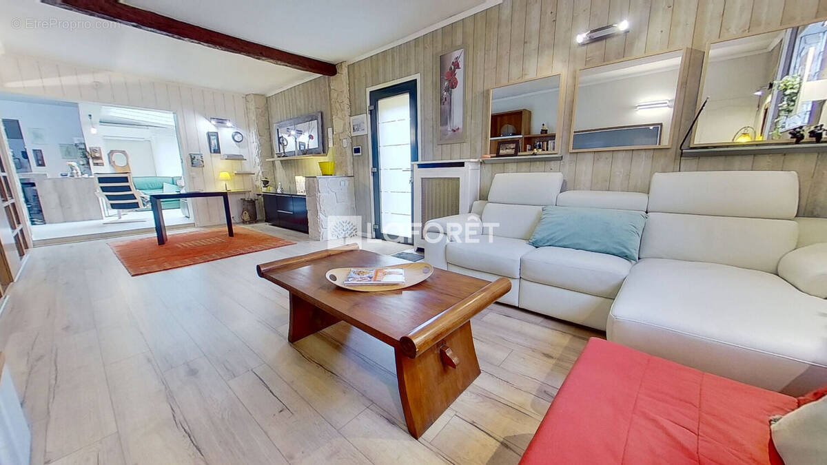 Maison à NOISY-LE-SEC