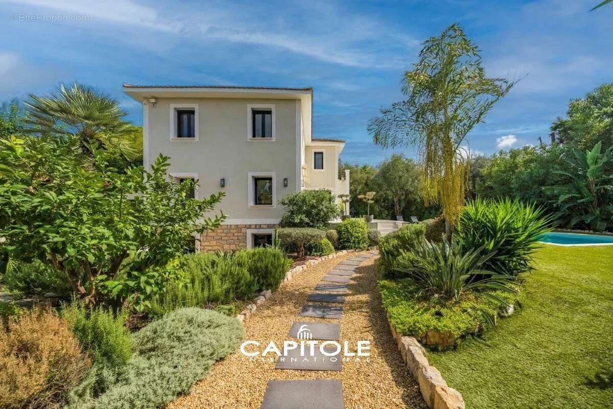 Maison à ANTIBES