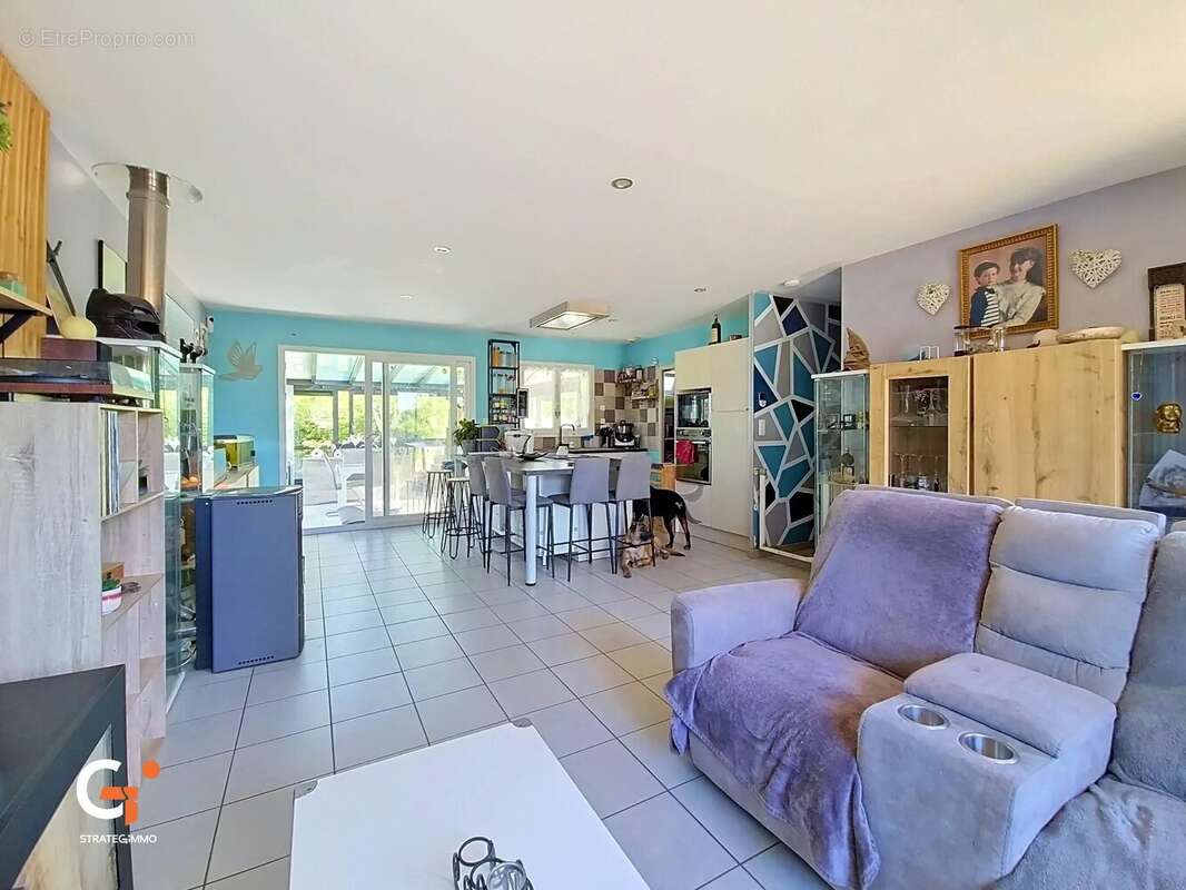 En exclusivité— Maison familiale de 95 m² avec patio, cuisine extérieure et garage — À quelques minutes de Bacqueville-en-Caux - photo 2