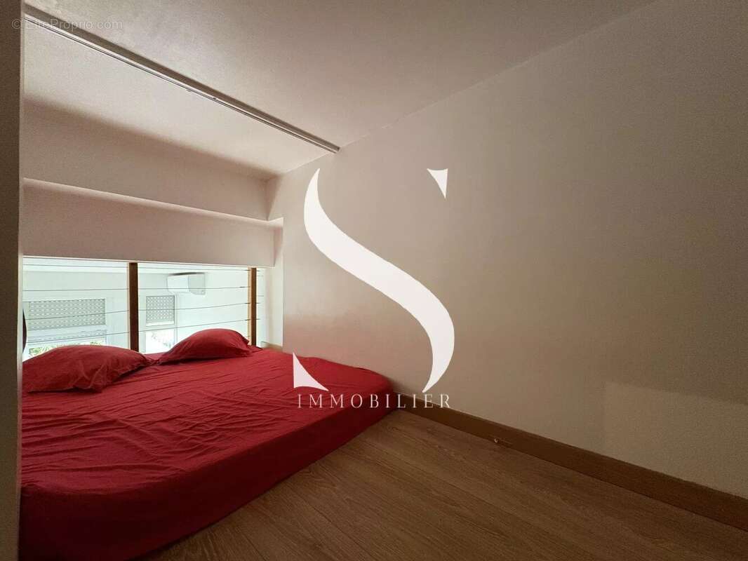 Appartement à VALLAURIS