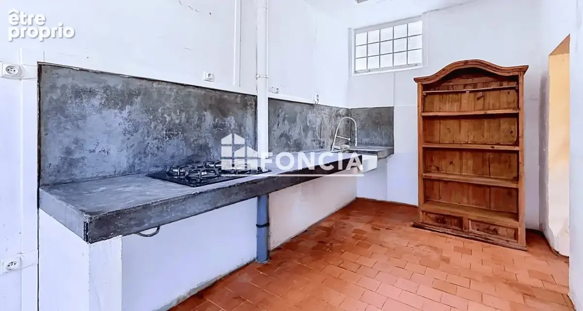 Maison familiale – 4 chambres – sous-sol total – garage – beaux espaces – exclusivité - photo 7