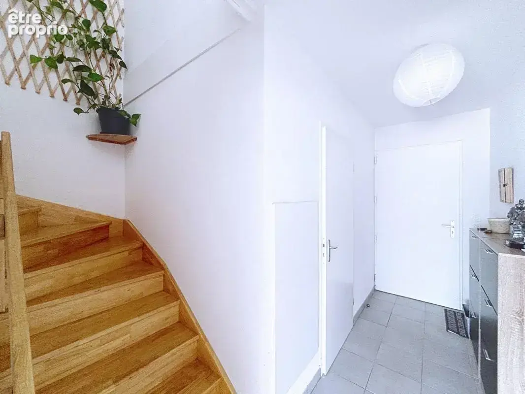 MERVILLE - Maison T4 de 88 m² avec jardin, garage et parking - photo 5