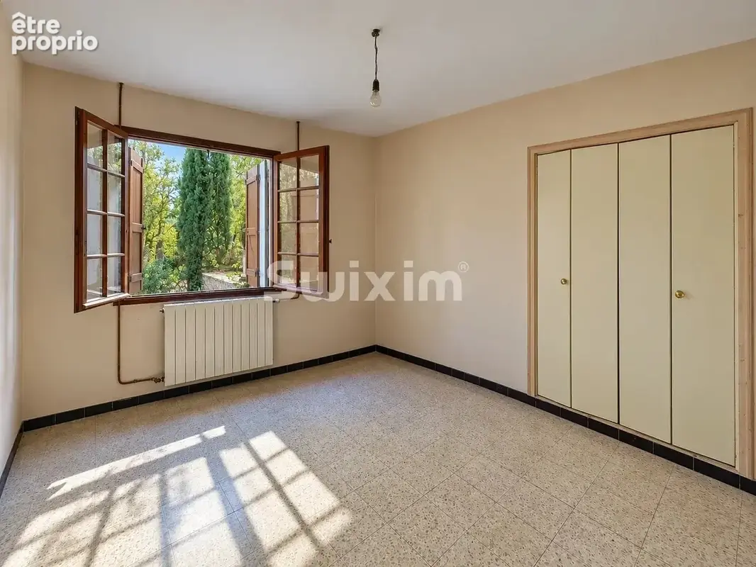 GRIGNAN – Maison de 134,6 m² sur parc arboré de 4 023 m² – Fort potentiel d'agrandissement - photo 9