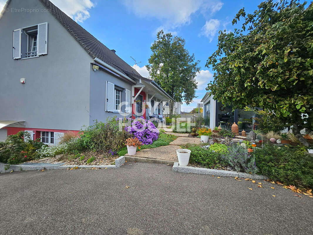 Maison à SAINT-BERNARD