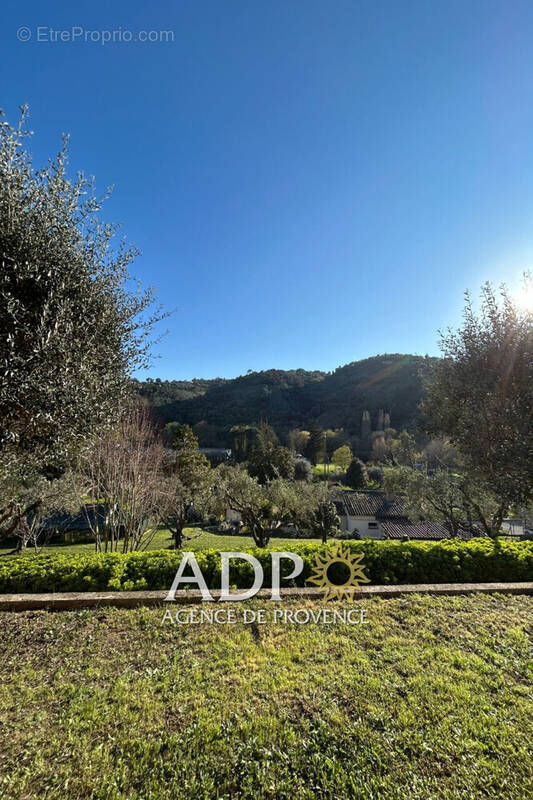 Maison 232 m² à Auribeau-Sur-Siagne  - photo 2