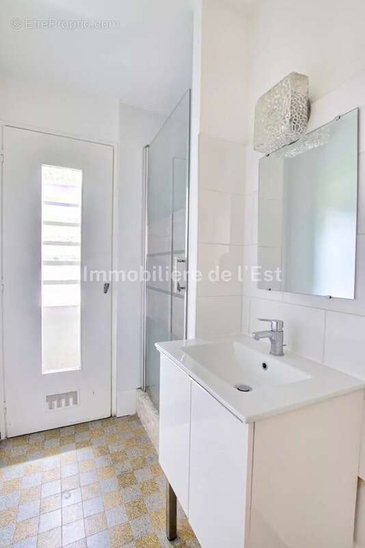 Appartement à LYON-8E