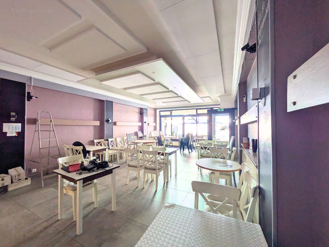 Commerce à SAINT-BONNET-EN-CHAMPSAUR